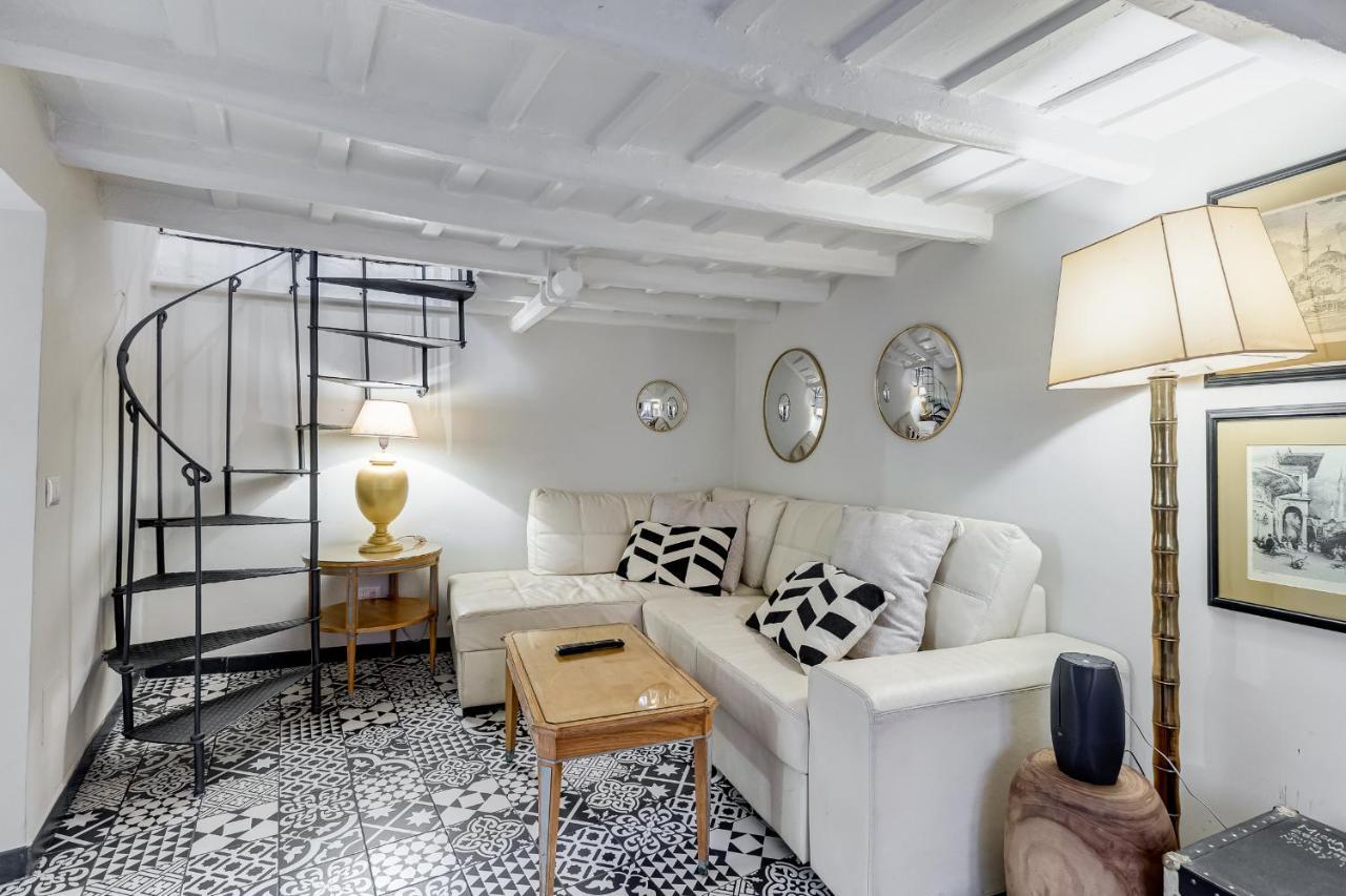 Vivilo Collection - Spanish Steps Macelli Apt With Private Terrace โรม ภายนอก รูปภาพ