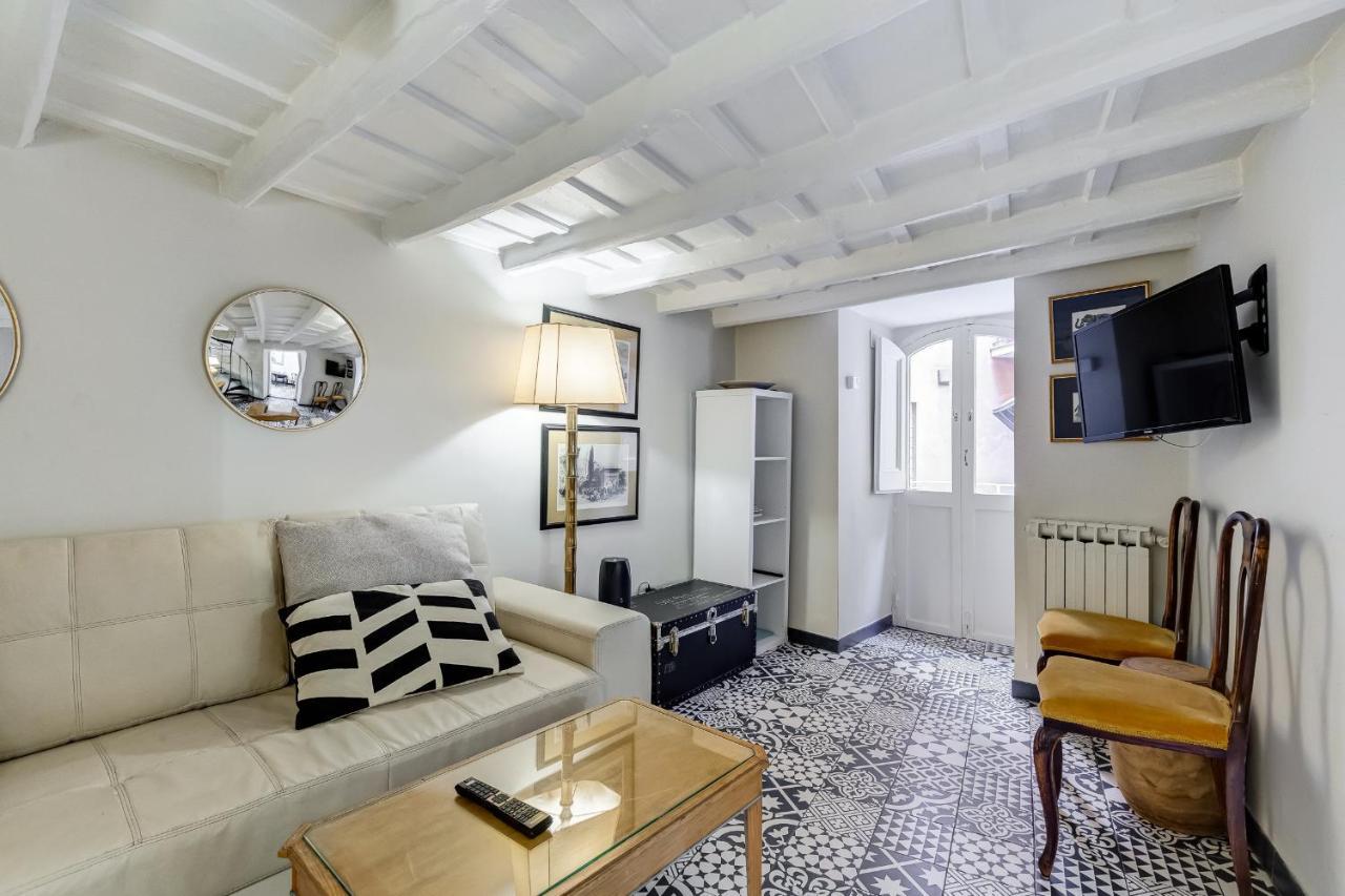 Vivilo Collection - Spanish Steps Macelli Apt With Private Terrace โรม ภายนอก รูปภาพ