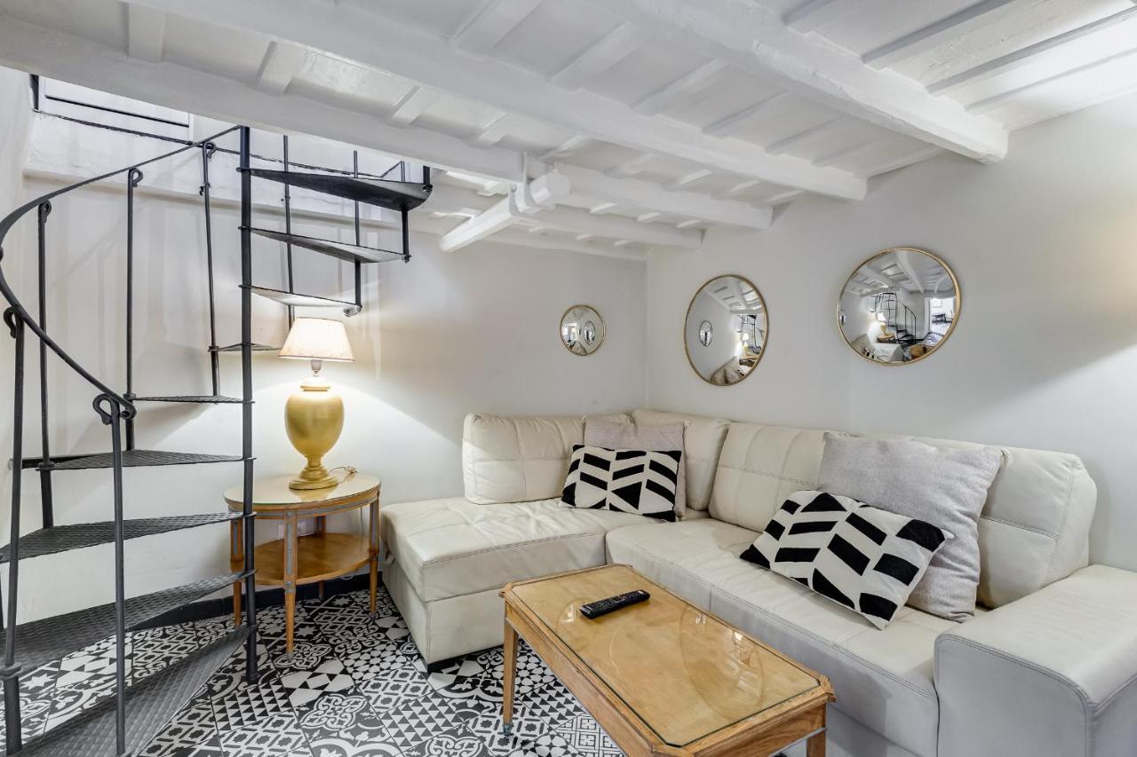 Vivilo Collection - Spanish Steps Macelli Apt With Private Terrace โรม ภายนอก รูปภาพ